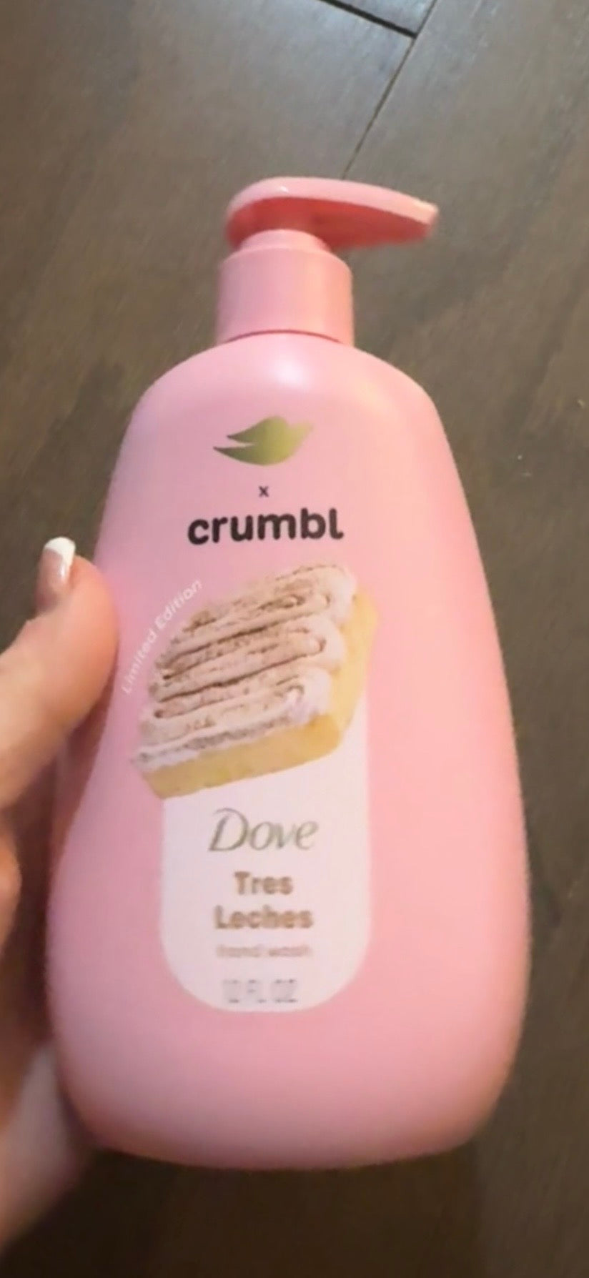 Dove Crumbl Tres Leche