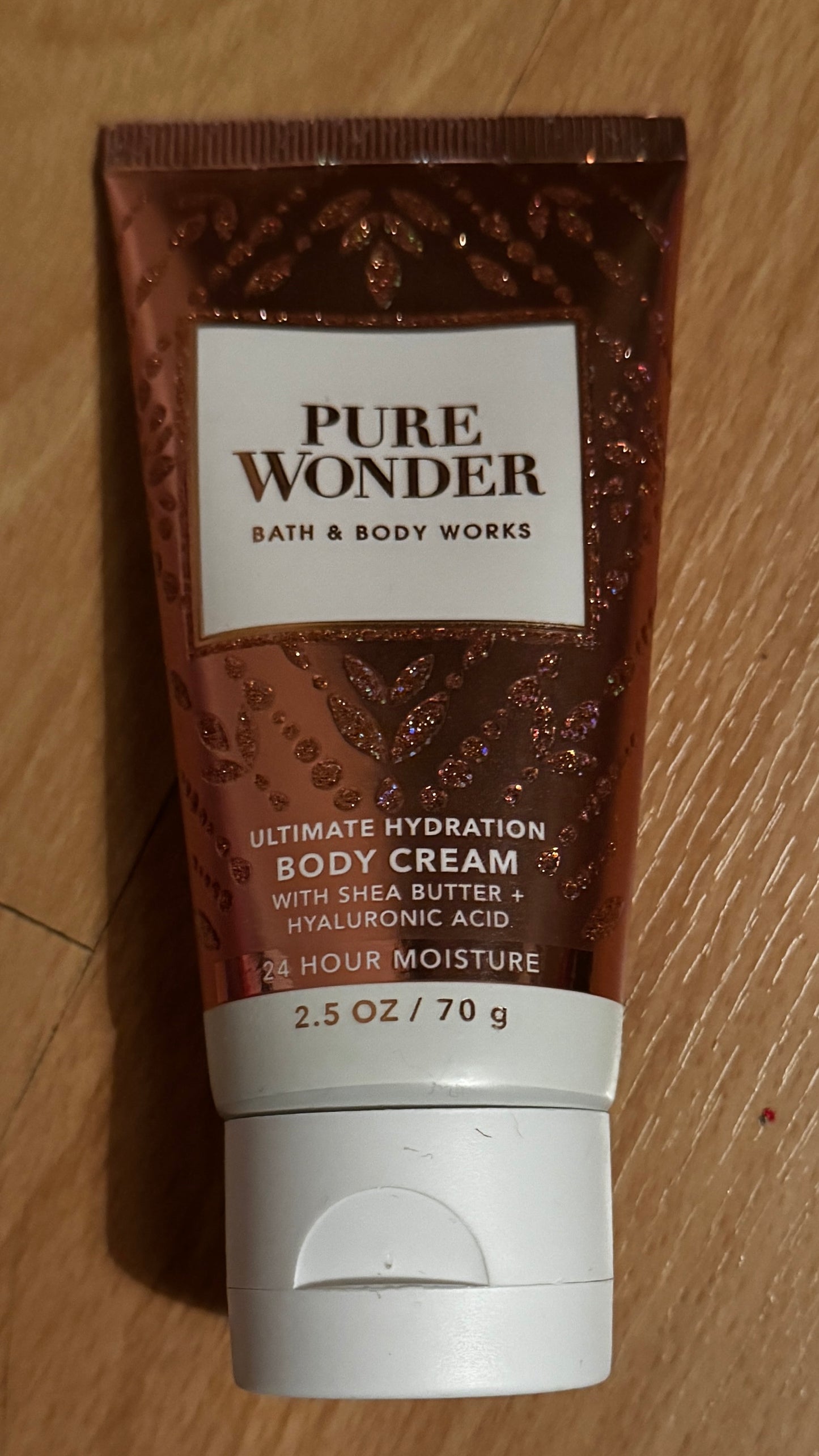 Bath & Body Works Pure Wonder Body Cream - Travel Size
