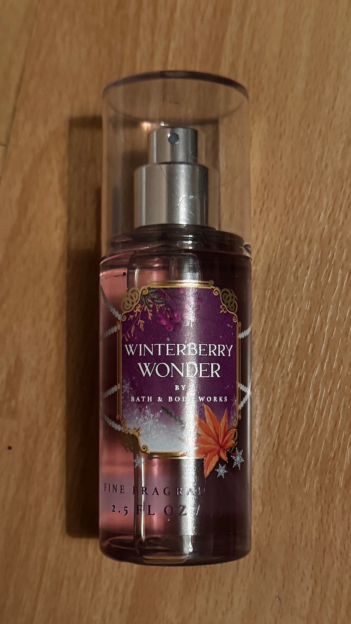 Bath & Body Works - Body Spray (Travel Size) Christmas